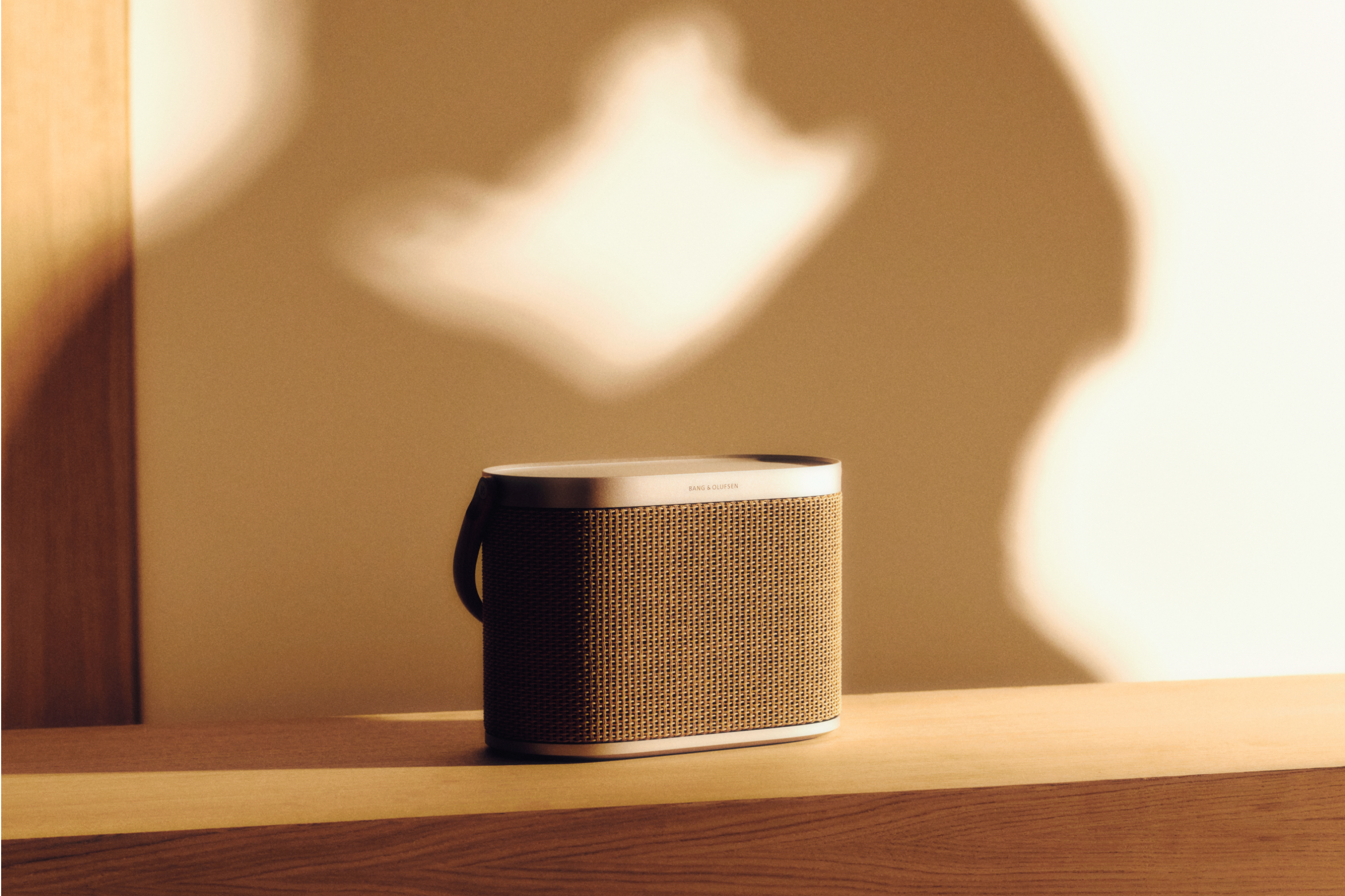Beosound A5